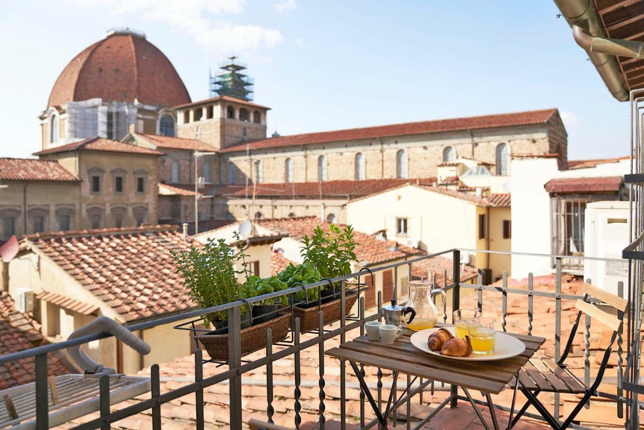 One Of A Kind Near The Duomo W/Balcony Palace Apt フィレンツェ エクステリア 写真
